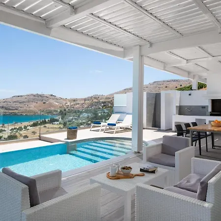 Villa Faros *